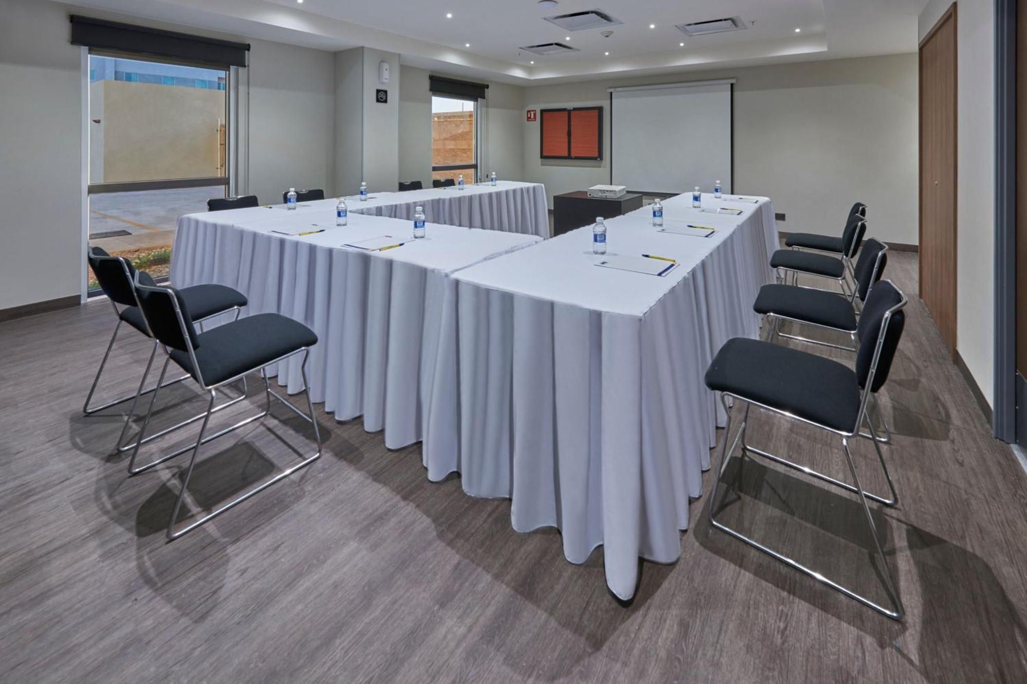 City Express By Marriott Hermosillo Expo Exterior photo