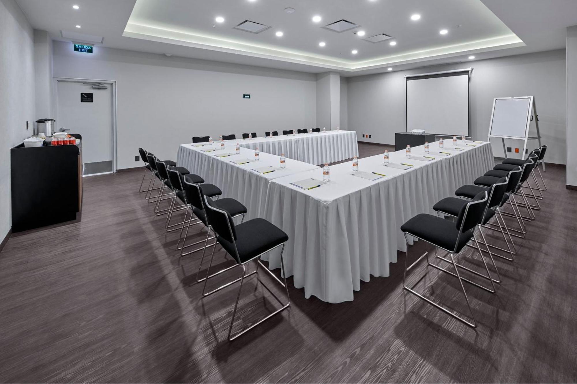 City Express By Marriott Hermosillo Expo Exterior photo